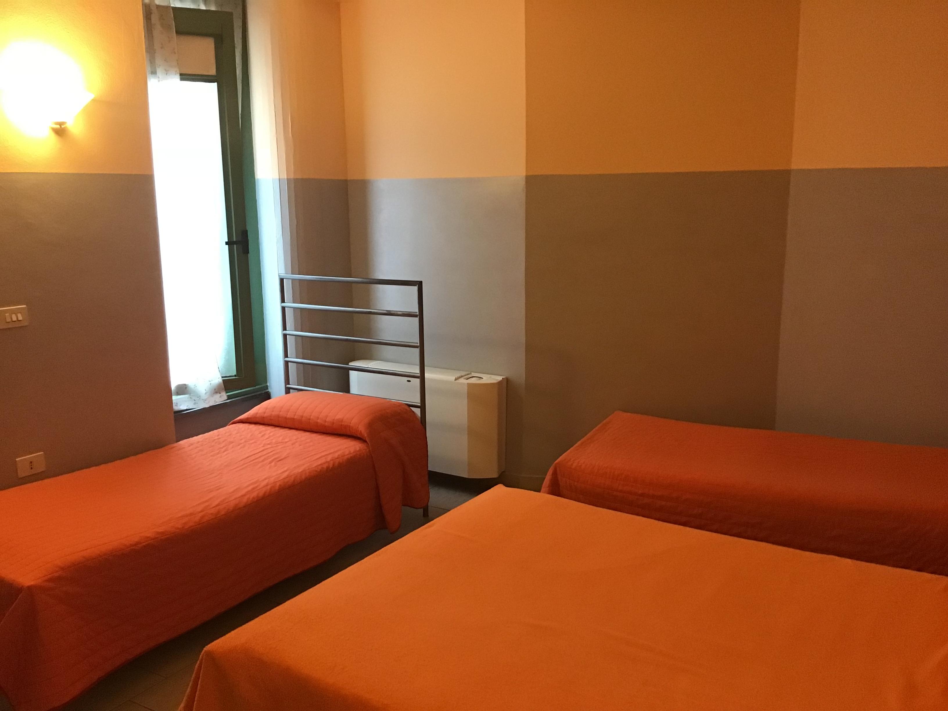 Gemini Apartment *